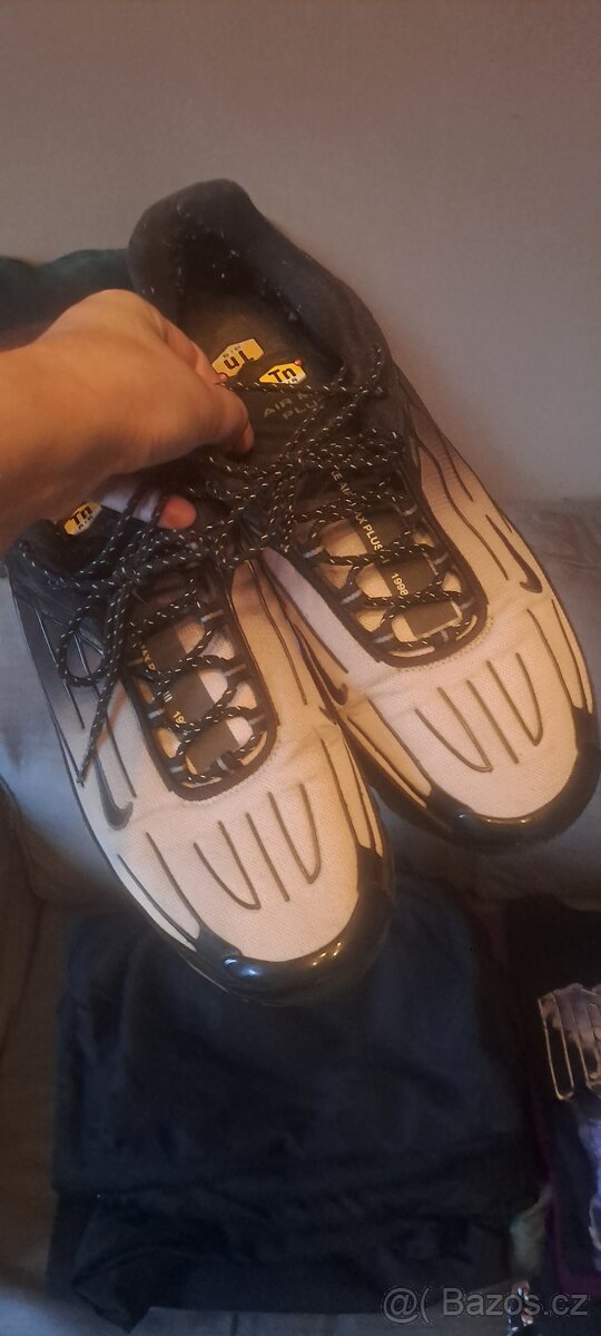 Balík pánského oblečení - 3