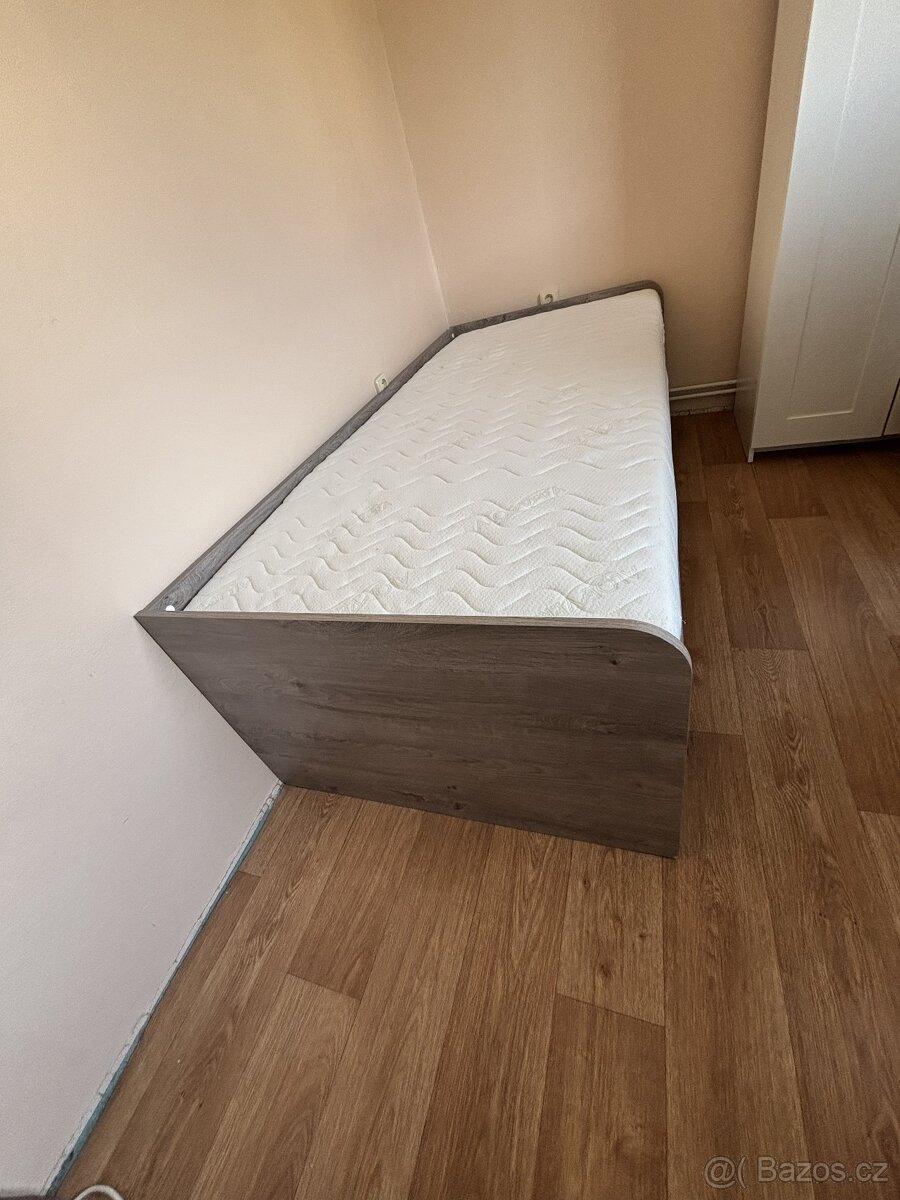 Prodám jednolůžkovou postel - 3