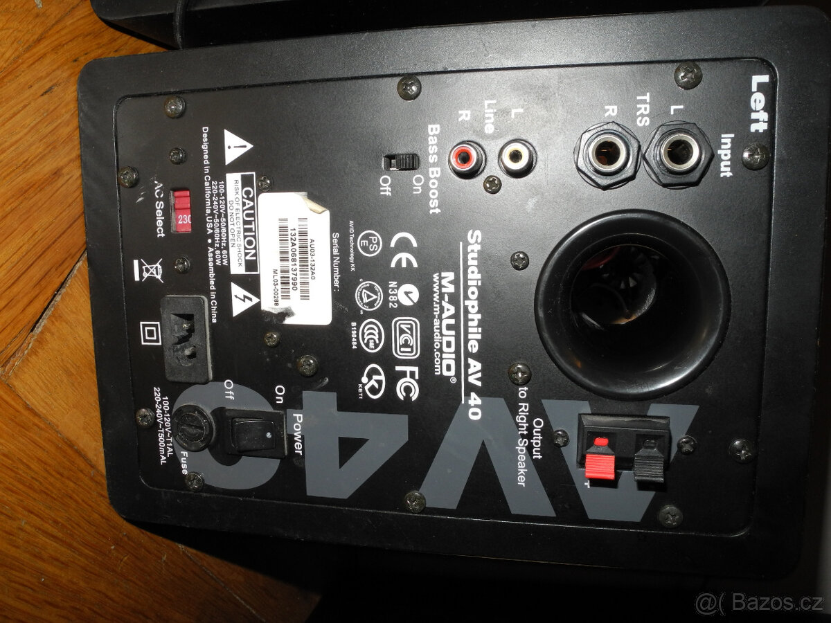 aktivní odposlechy M Audio AV 40 - 3