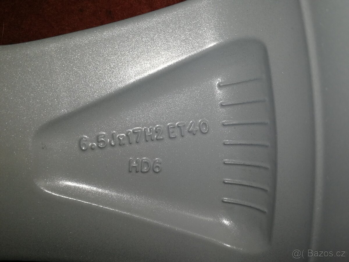 nové kola škoda kamiq scala 17" - 3