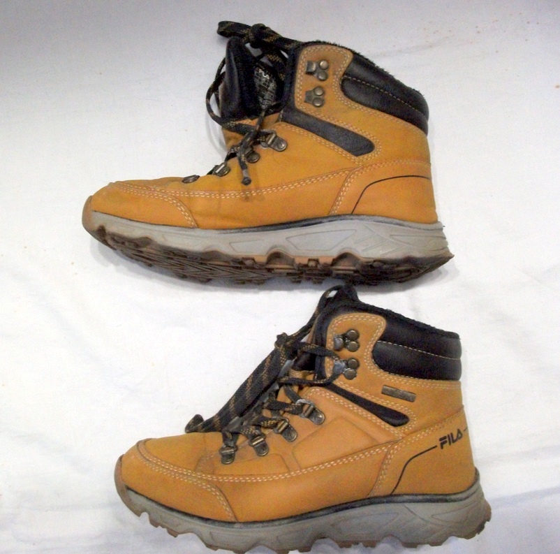 Zateplené KOTNÍČKOVÉ BOTY zn. FILA, 37/4 - 3