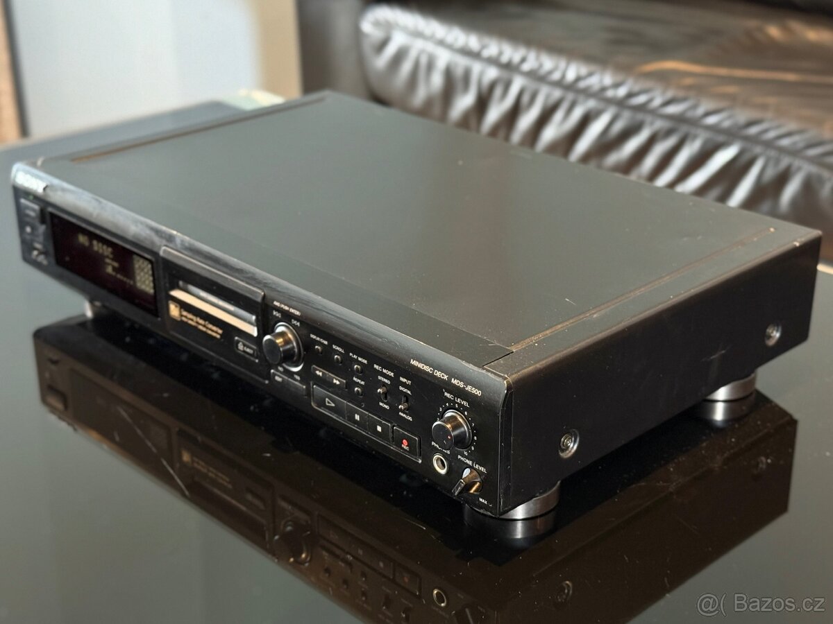 Sony MDS-JE500 MiniDisc přehrávač - 3
