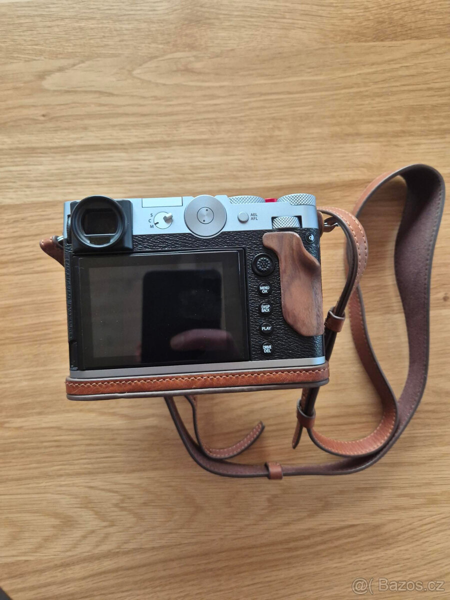 FUJIFILM GFX 100RF s příslušenstvím - 3