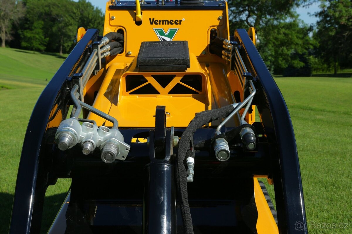 prodám nebo odstoupím leasiS925TX 25HP - 3