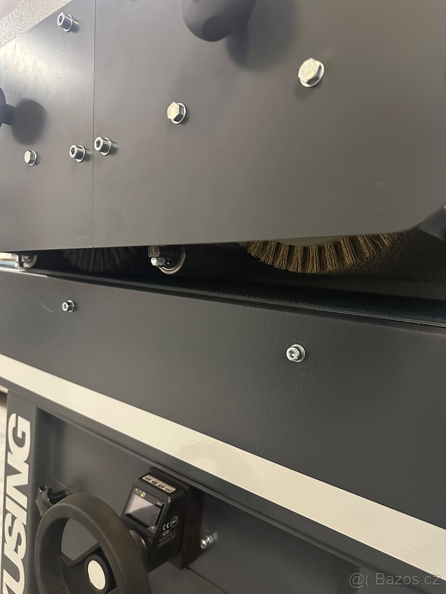 Kartáčovací stroj - 3