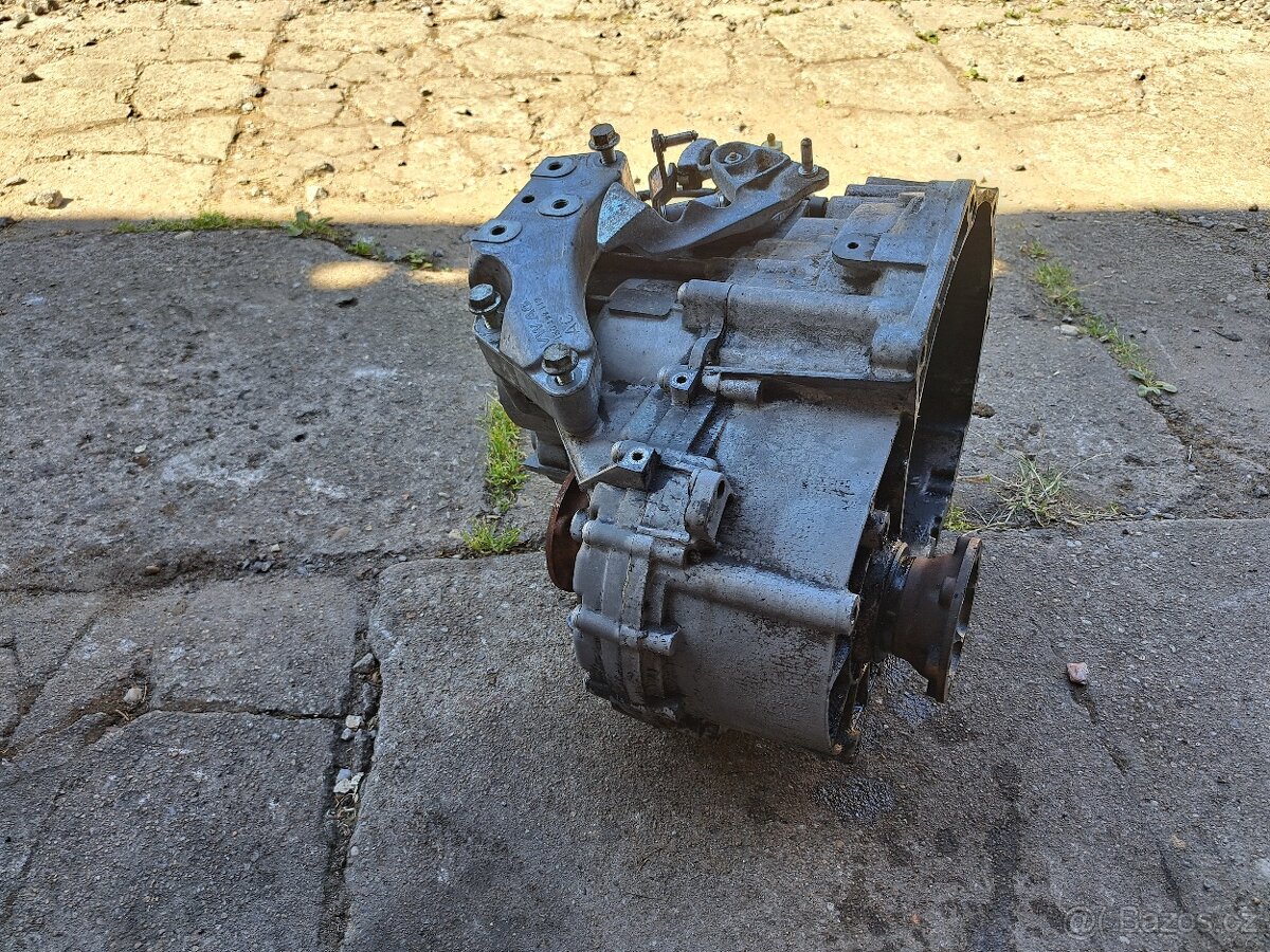 Manuální převodovka JLT 2.0 tdi 103 kW - 6Q - 3