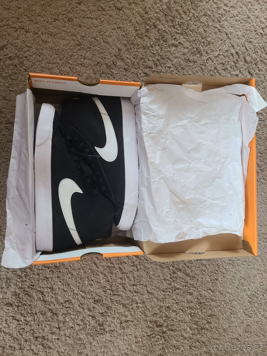 NIKE BLAZER MID '77 SUEDE 42.5 - 3