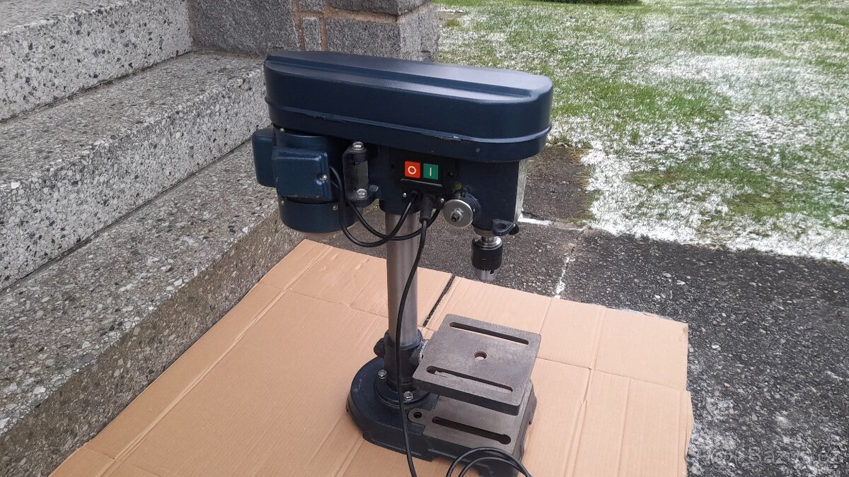 Stojanová vrtačka Einhell 350 W - 3