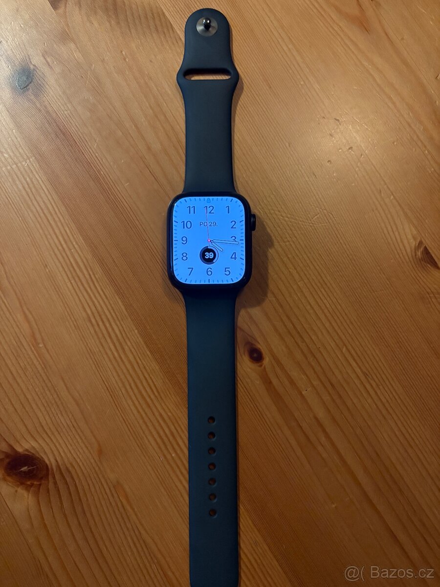 Apple Watch 9, 45 mm aluminim - 3