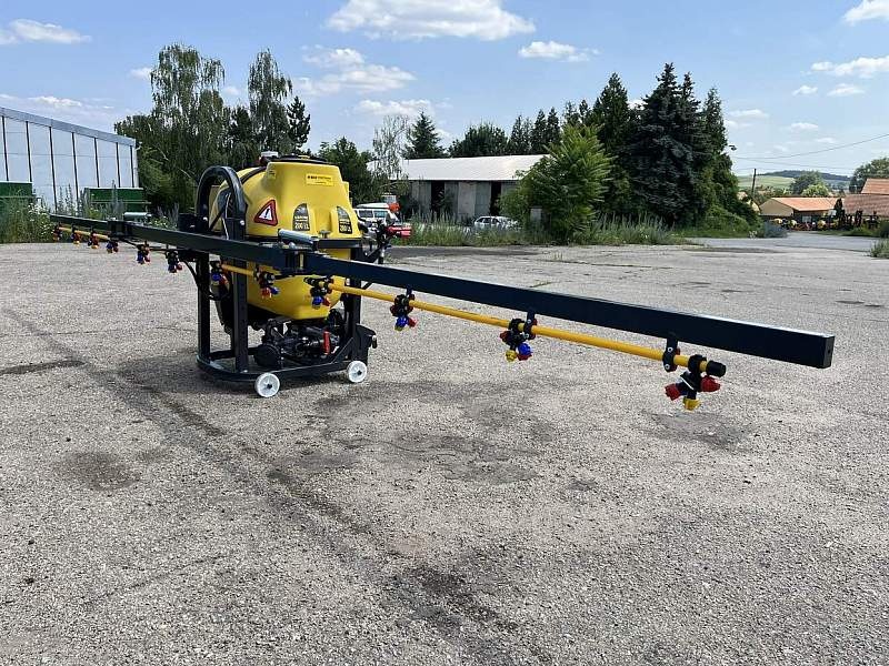 Nesený postřikovač Agrose ATS TRIO 200l, 6 m - 3