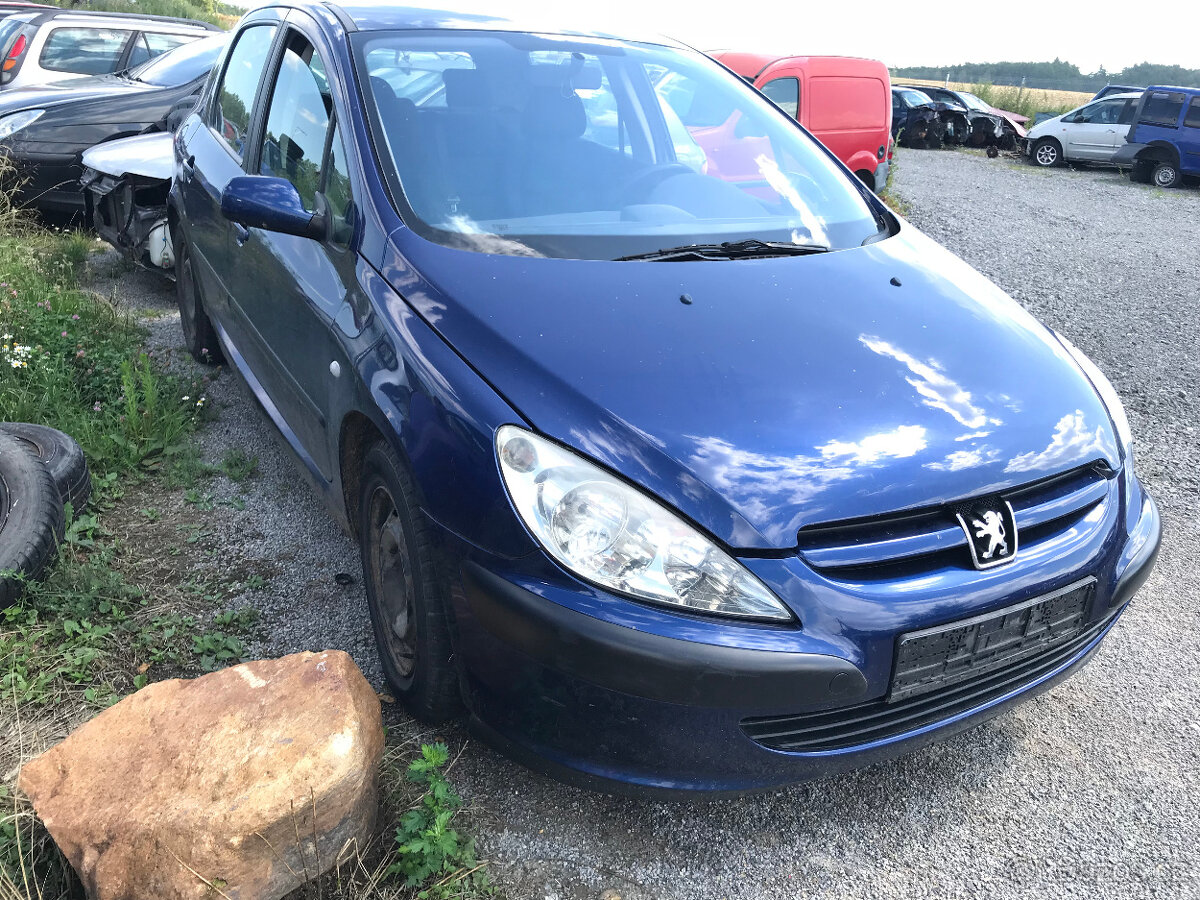 Peugeot 307 1,6i 2003 - díly - 3