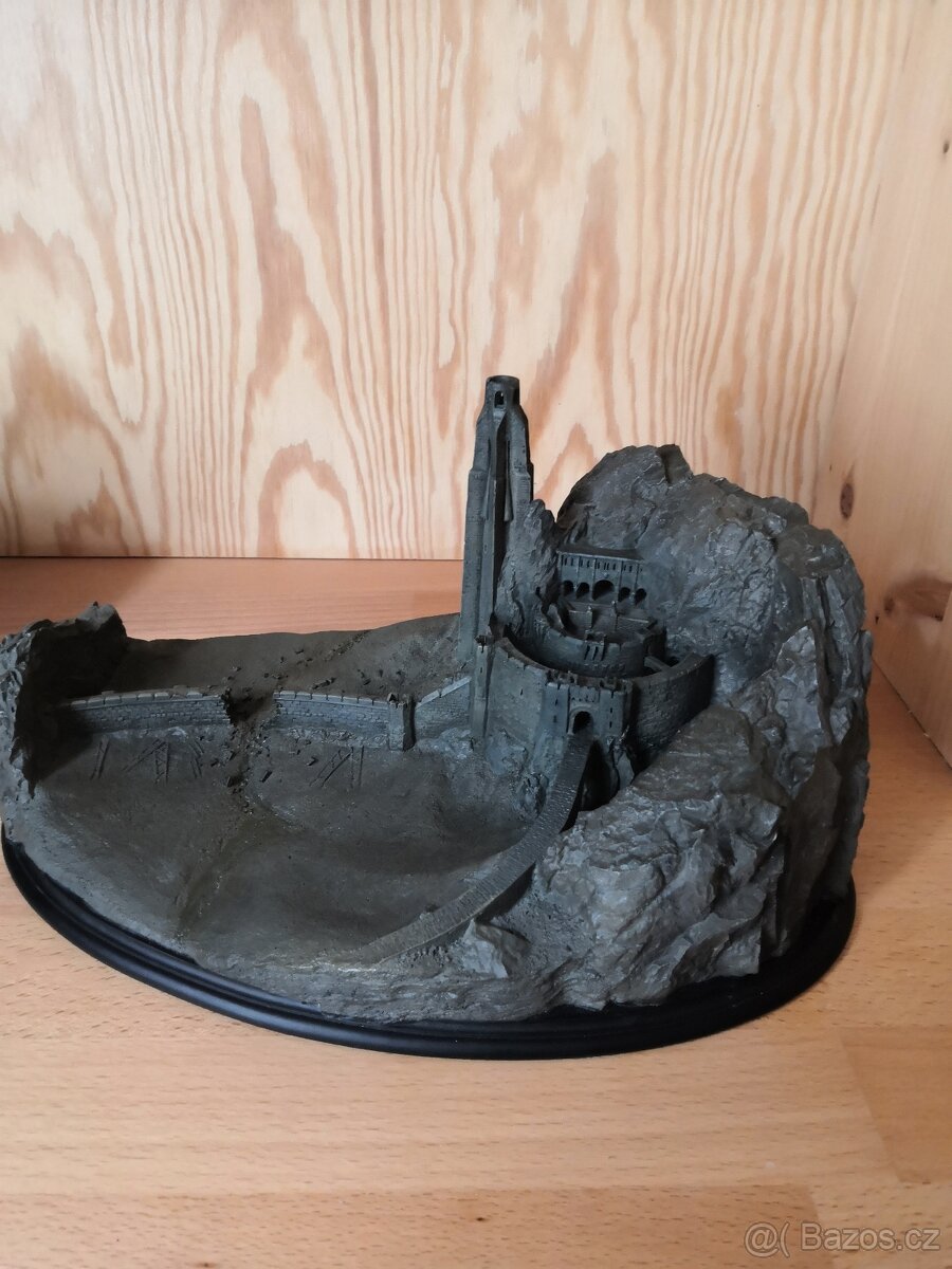 Pán prstenů Helms deep - 3