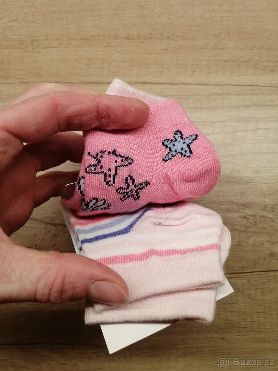 Holčičí protiskluzové ponožky - 3