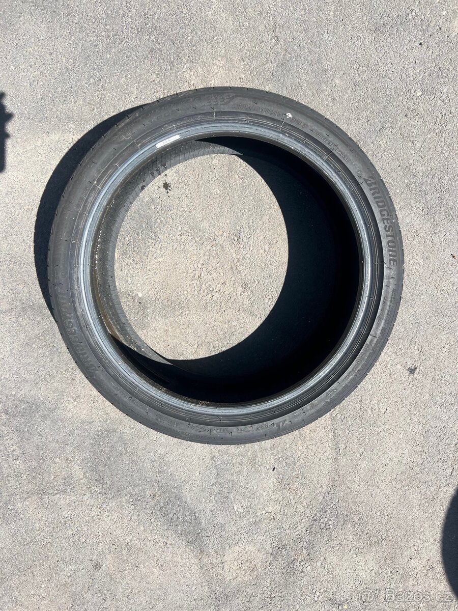 Sada letních pneumatik Bridgestone |225/40/19| - 3