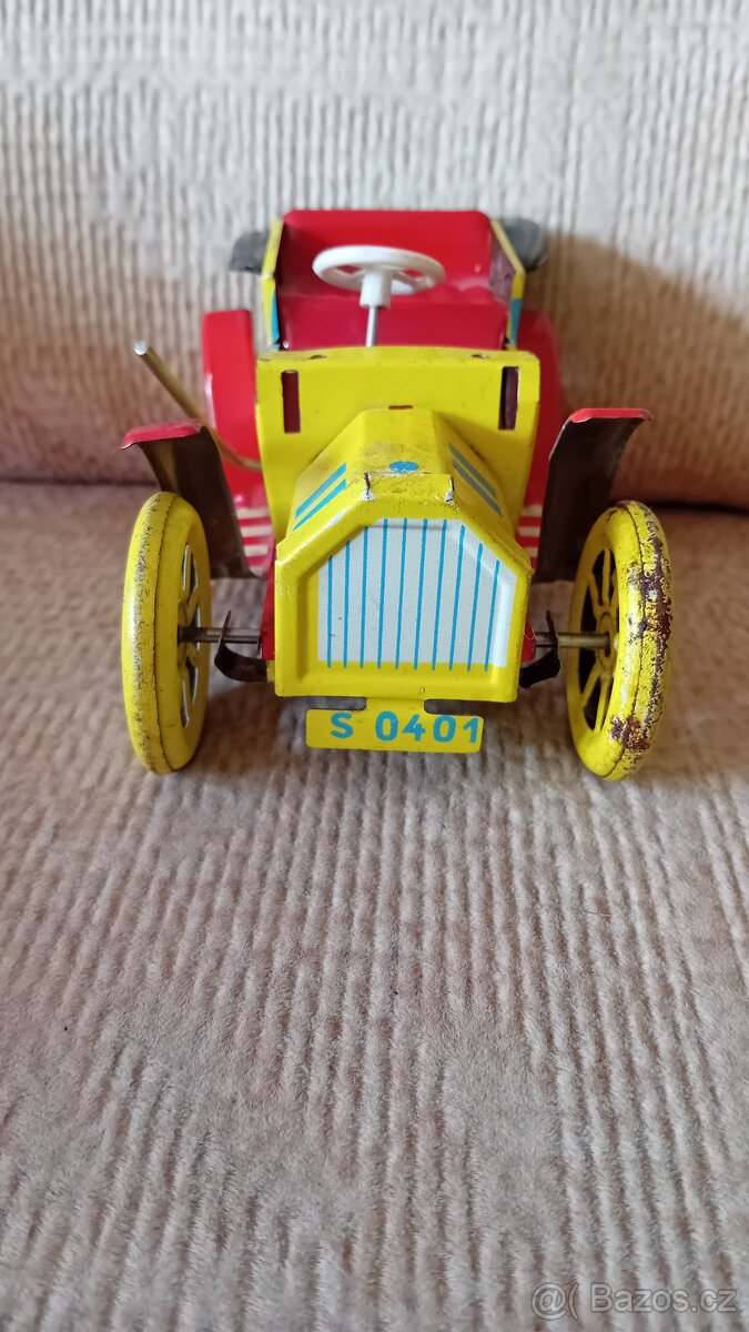 DĚDEČEK AUTOMOBIL - 3