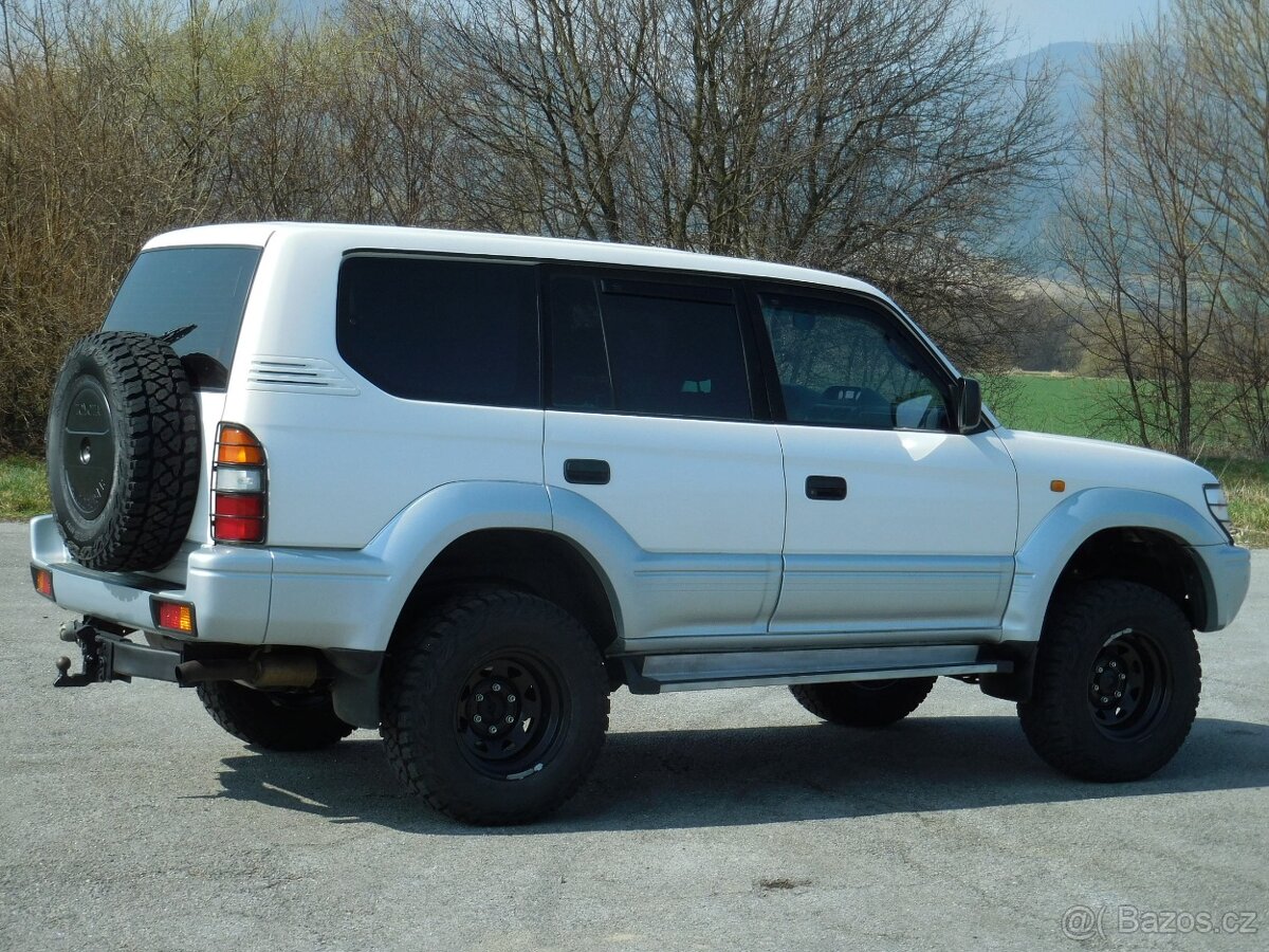 Toyota Land cruiser 95 3,0 TDi 92kw pôvodný lak,bez hrdze