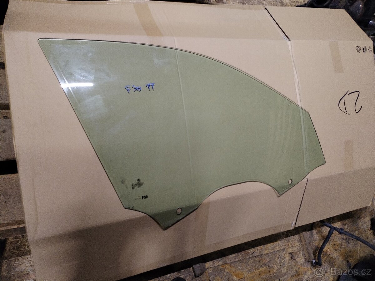 Přední boční okna, skla bmw F30/31 - 3