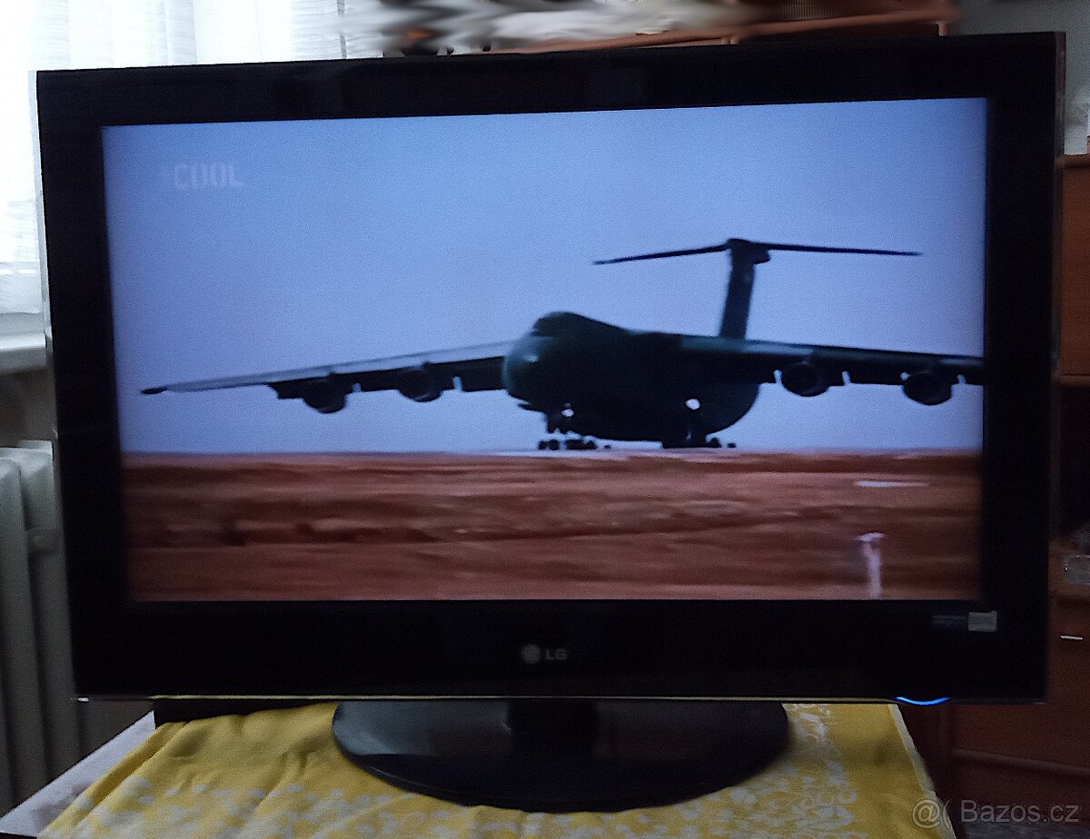 televizor LG 32LH5000 - 3