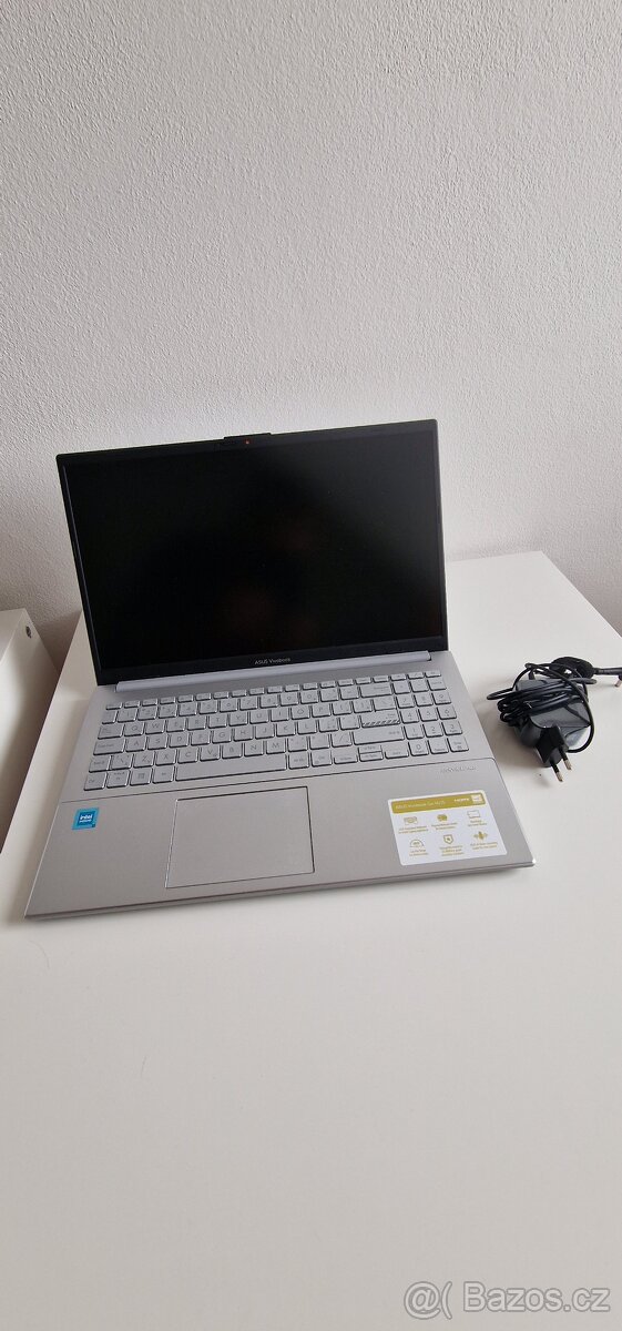 ASUS Vivobook Go 15 E1504GA-BQ979WS Cool Silver - 3