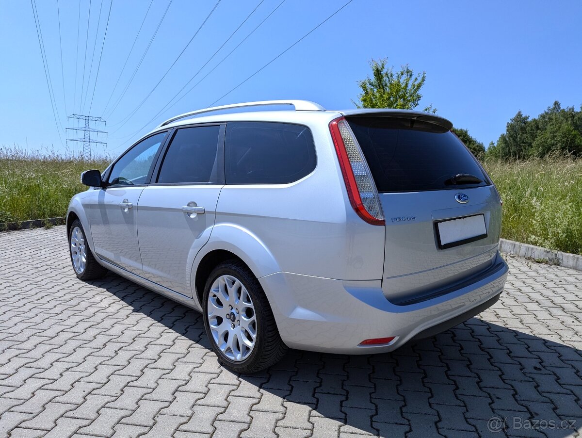 Ford Focus Combi II 1.6i 16V Sport Paket, 2010 - 3