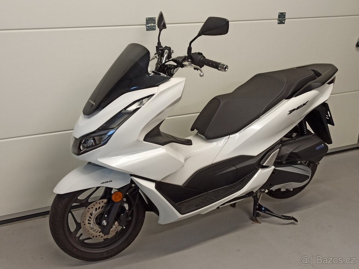 HONDA PCX 125 CZ 1. MAJITEL DPH - 3