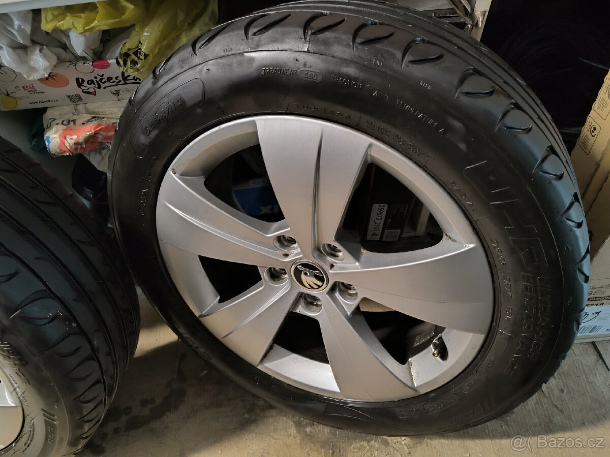 ALU kola Škoda Superb 5x112 r17 Originál, pneu 6mm - 3