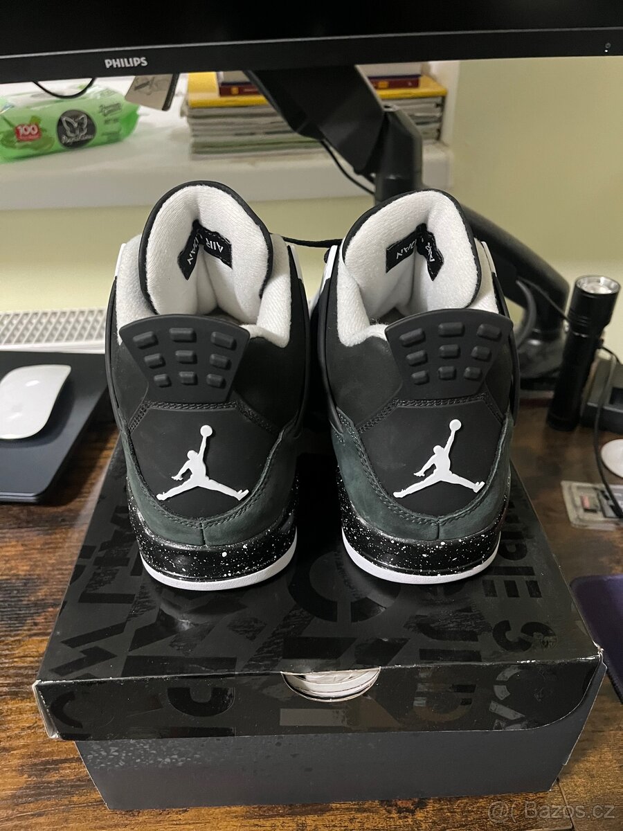 Jordan 4 vel. 42,5 EU - 3