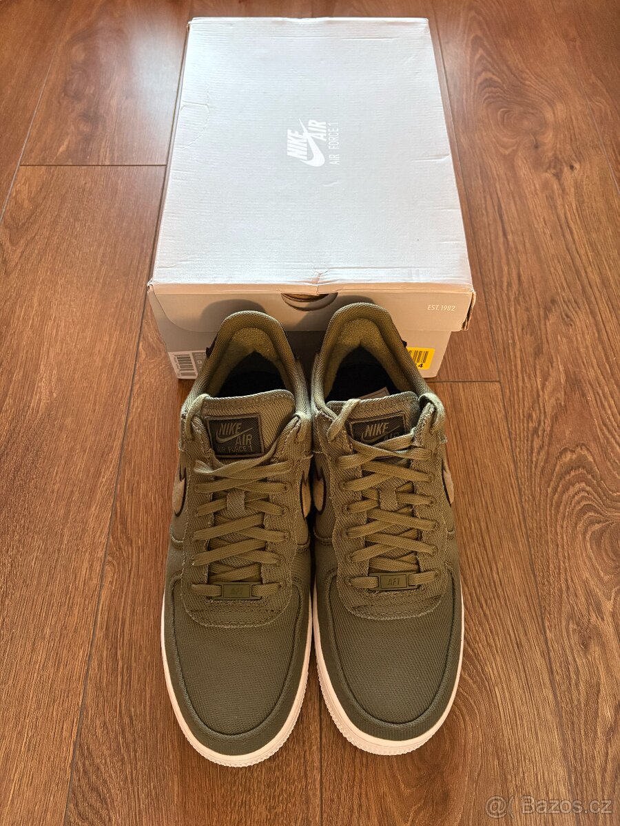 Nike AIR FORCE 1 olive/black - 3