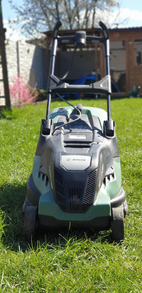 Sekačka Bosch AdvancedRotak 750 - 3