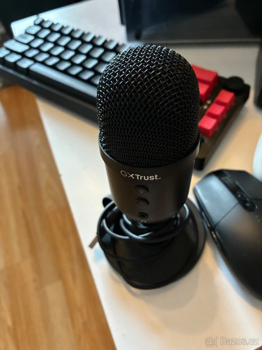 Herni počitač +příslušenství - 3