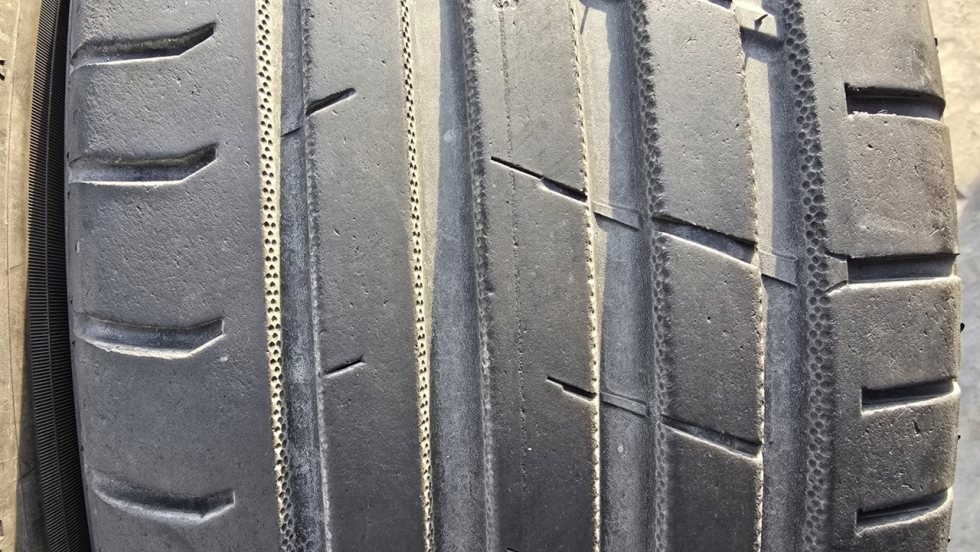 Letní pneu 225/45/18 Nokian - 3