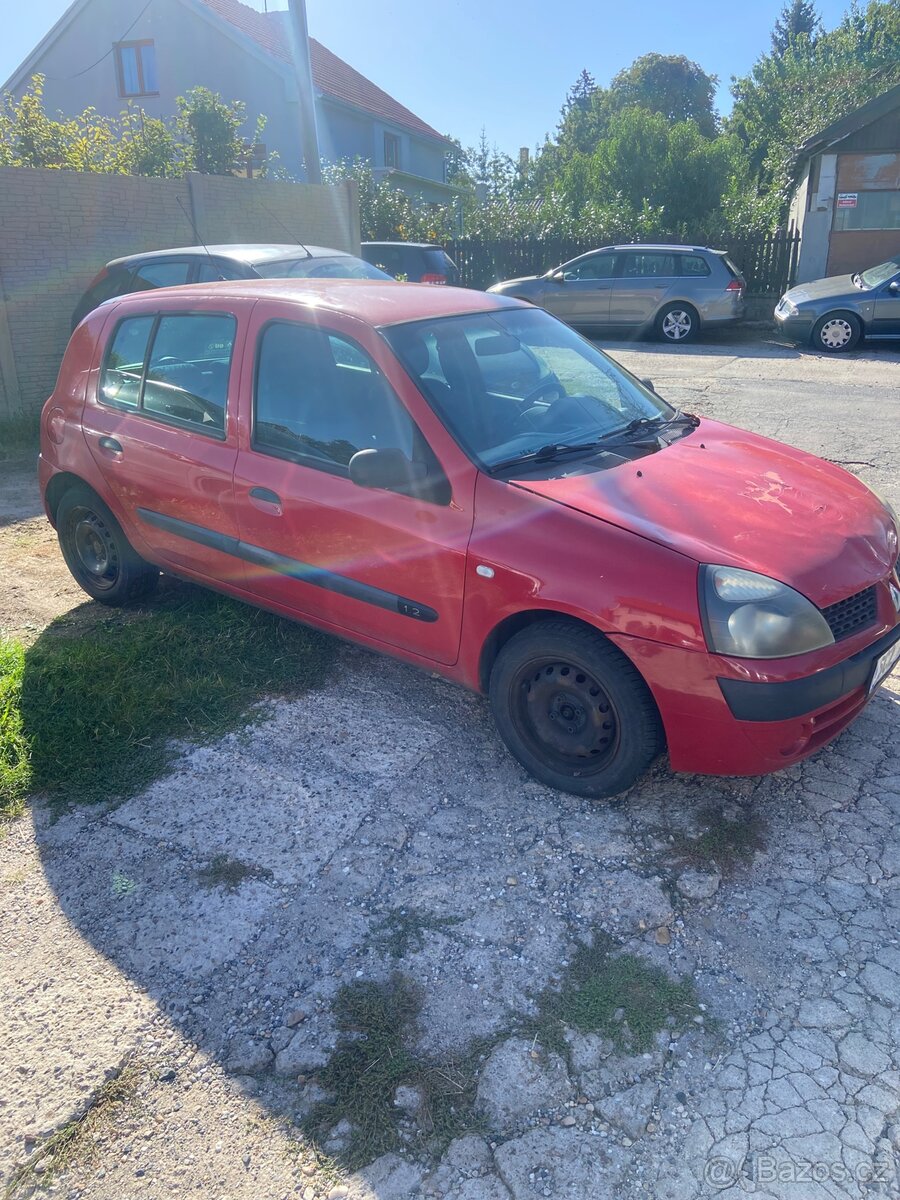 Renault Clio II 1.2 - 3