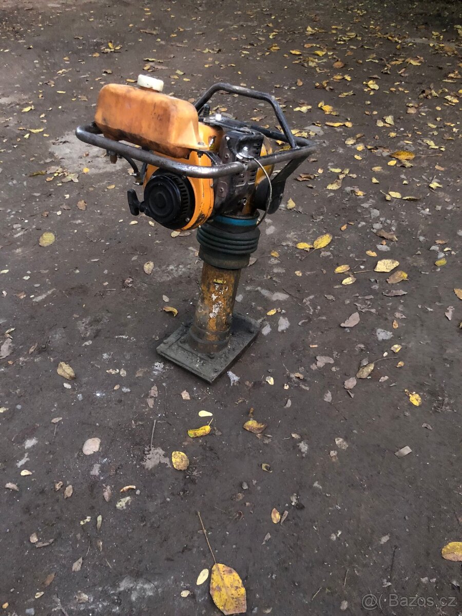 Vibrační žába - pěch Dynapac LC71 - 3