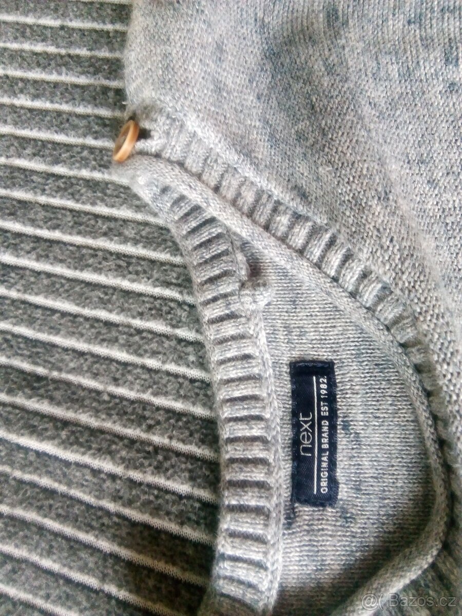 Svetr NEXT 6 let - 3
