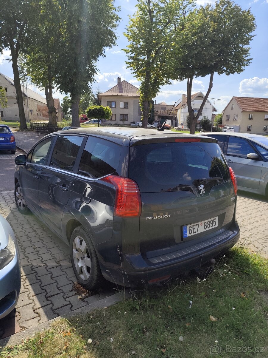 Peugeot 5008 1.6THP - 3