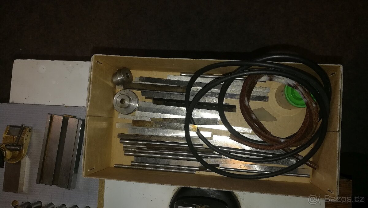 Hodinářský soustruh - 3