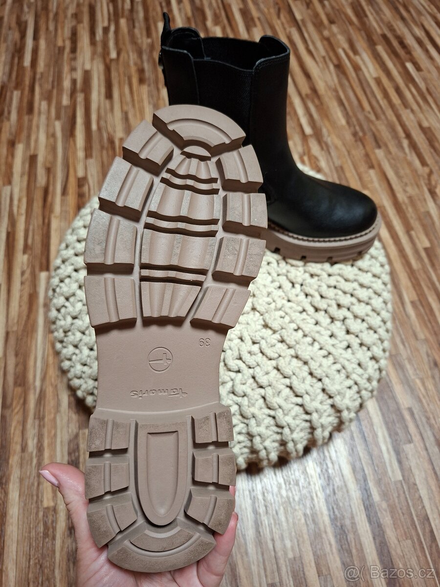 Nové kotníkové boty polokozacky Tamaris vel. 39 - 3