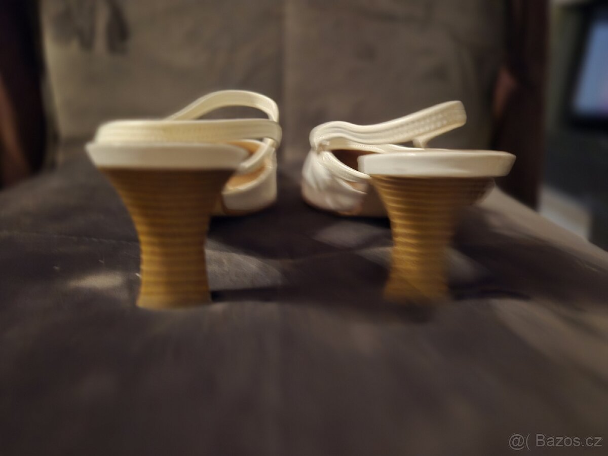 Dámské kožené lodičky - 3