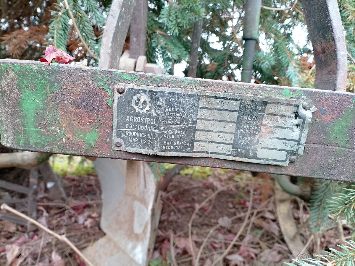 Prodám pluh za traktor - 3
