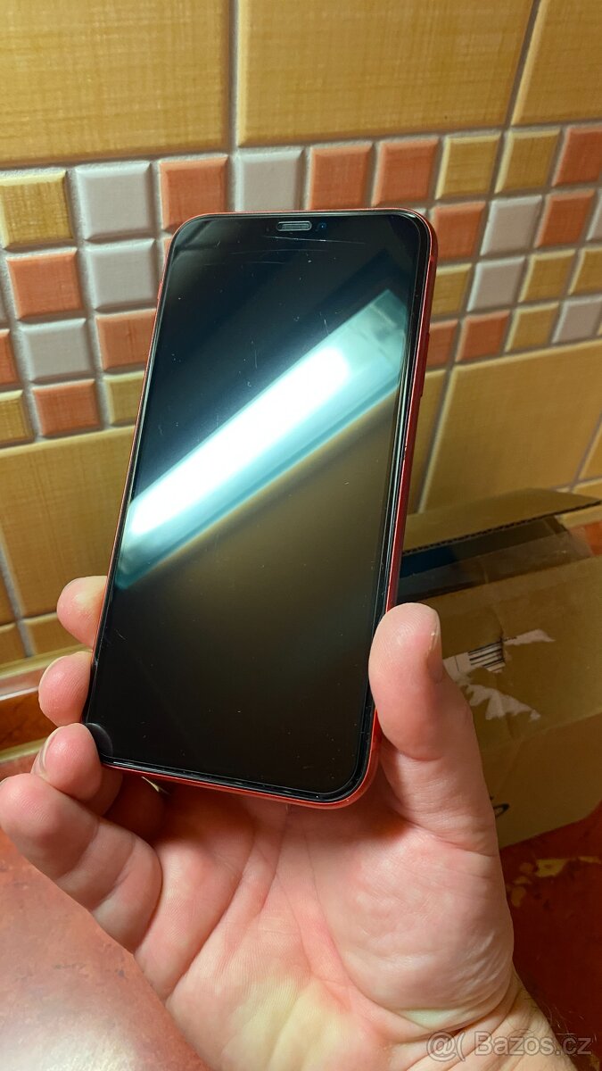 iPhone 11, 128GB - 3