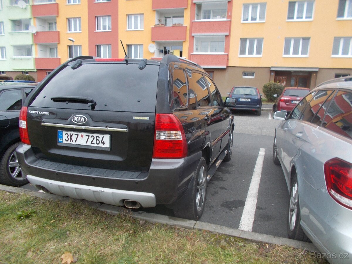 Kia Sportage II - 3