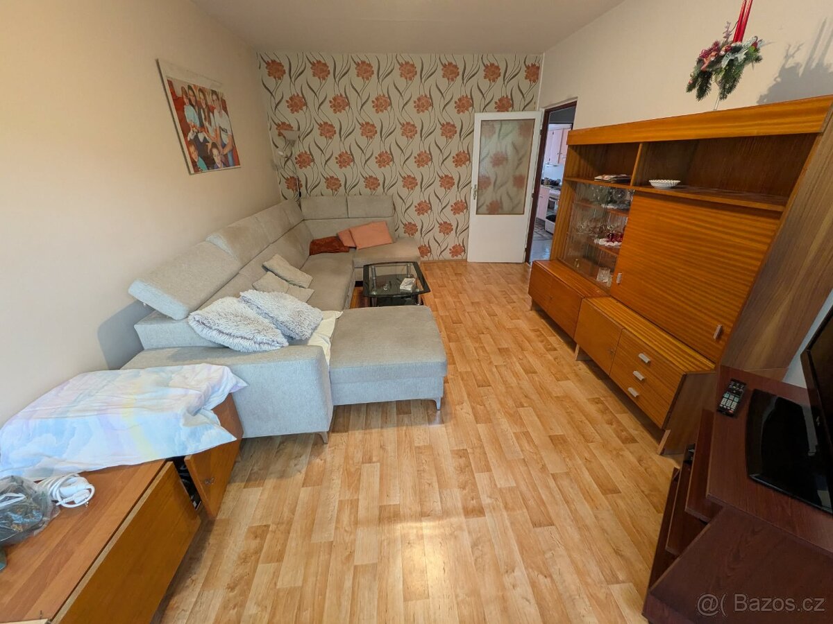 Prodej bytu 4+1 OV, ul. Jirkovská, Chomutov - 3