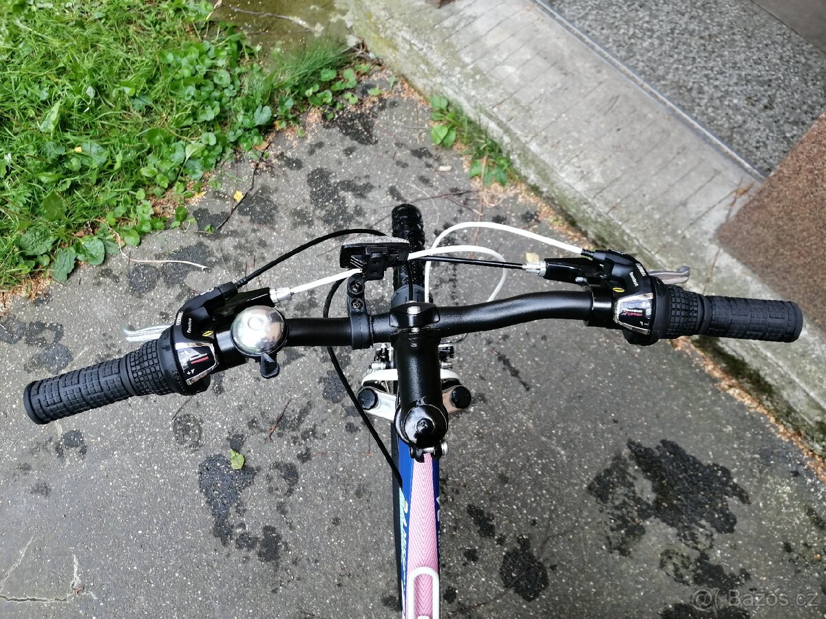 Dívčí kolo "24" - 3