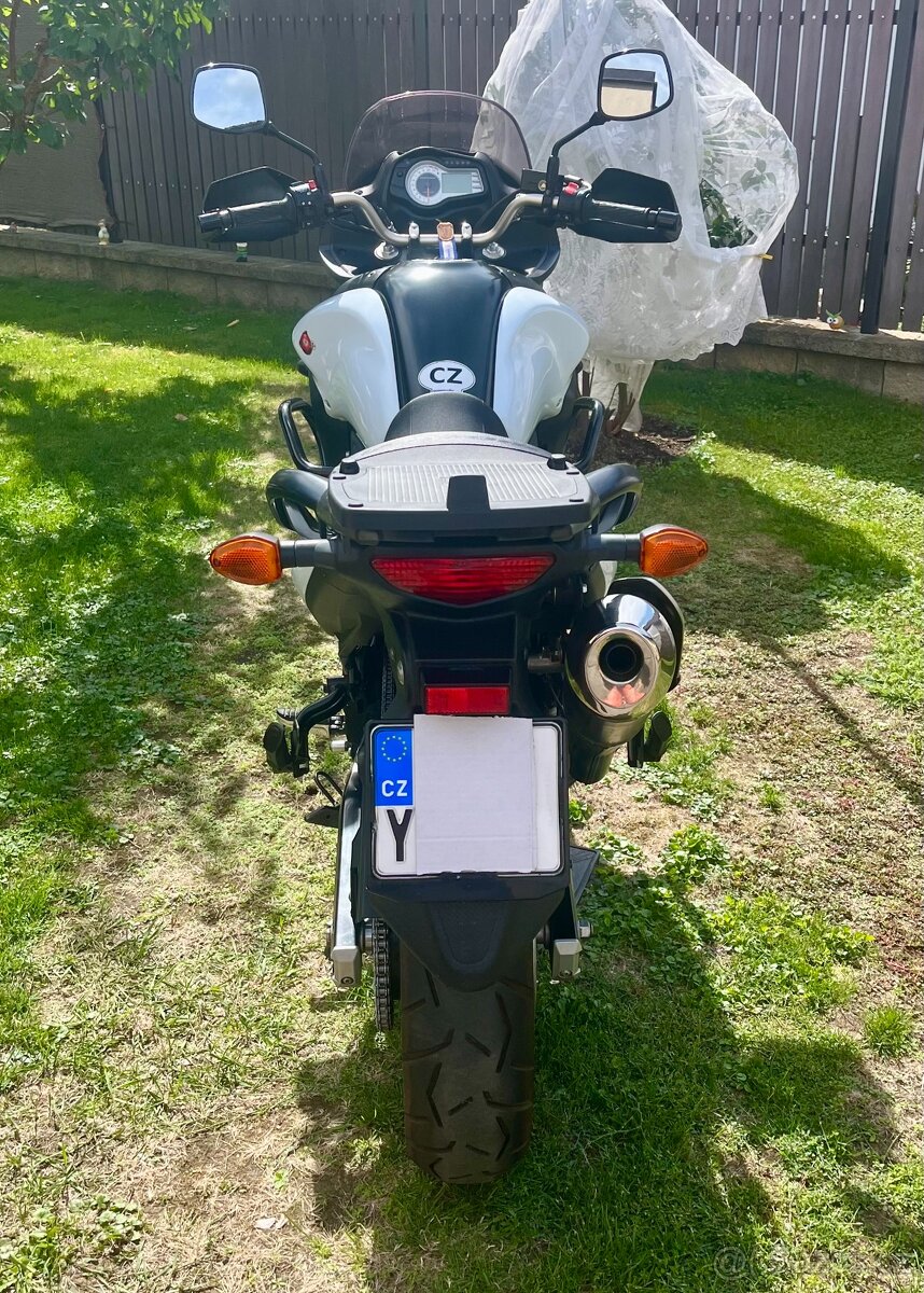 SUZUKI DL650A V-STROM - 3