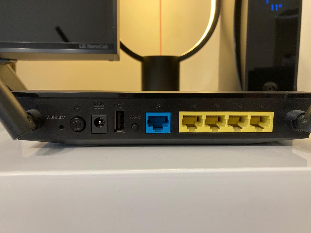 ASUS RT-AC52U B1 - 3