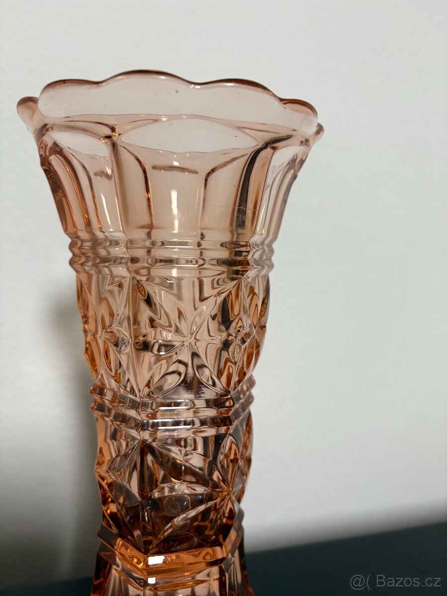 Váza Art deco - růžové sklo - 3