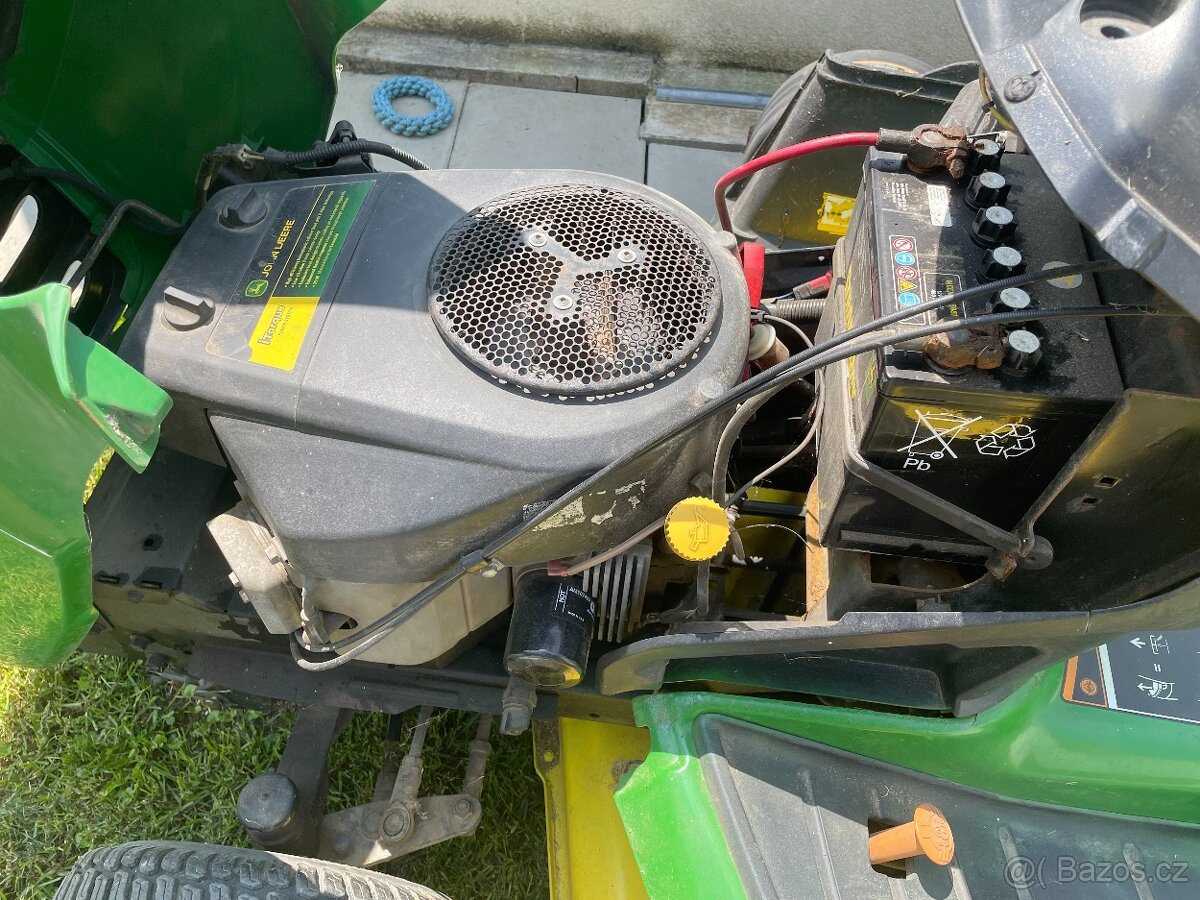 Sekačka John Deere X534 - 3