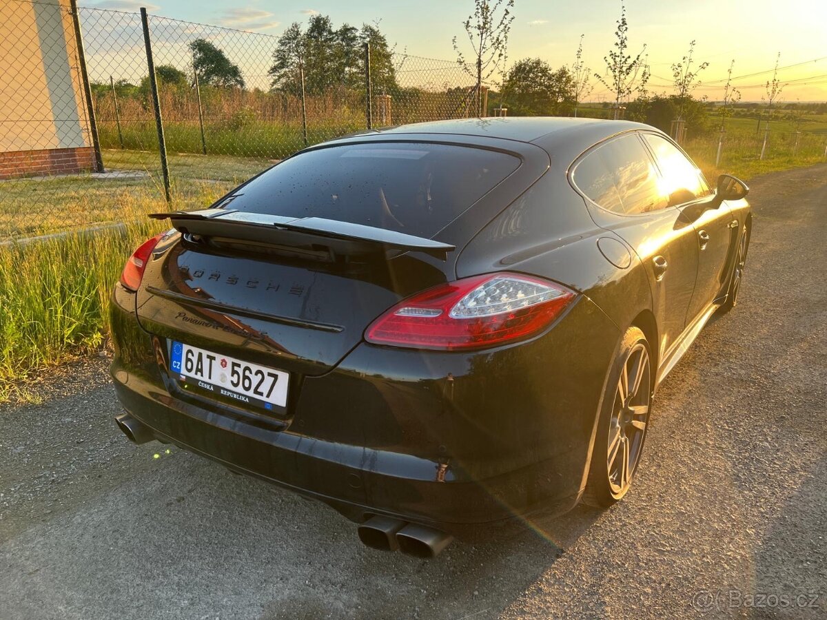 Porsche Panamera Turbo S PCCB - 3