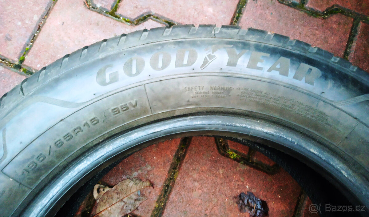 Pneu Goodyear Vector 4Seasons 195/65/15 2 ks - 3