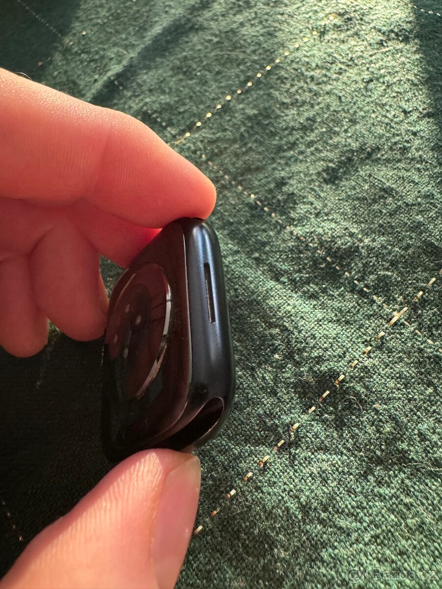 Apple Watch 8 45mm - 3